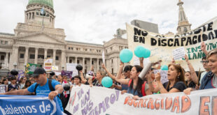 Discapacidad: el gobierno de Milei tuvo que acatar un freno al recorte de pensiones