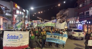 Villa Gesell se sumó a la marcha federal universitaria